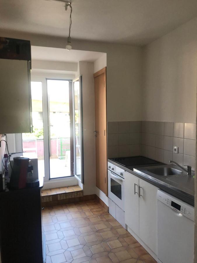 Résidence Banlieue Parisienne Neuilly Esterno foto