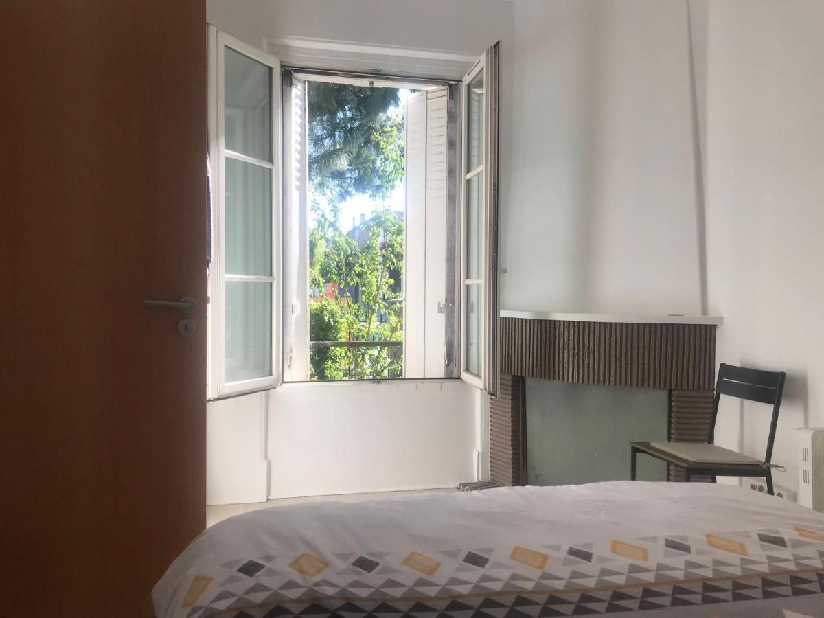 Résidence Banlieue Parisienne Neuilly Esterno foto