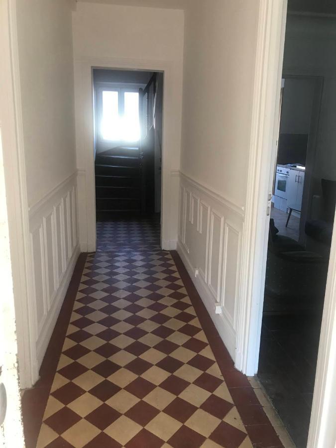 Résidence Banlieue Parisienne Neuilly Esterno foto