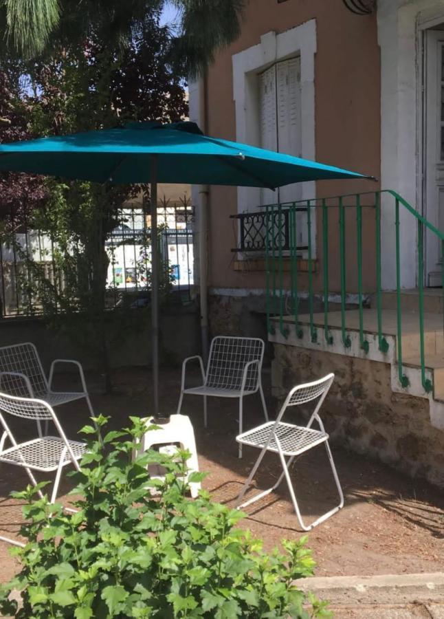 Résidence Banlieue Parisienne Neuilly Esterno foto